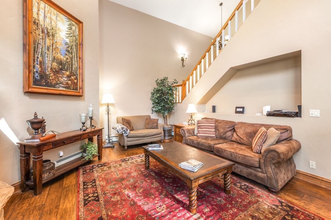 Photo of Livingroom in Eagle-Vail