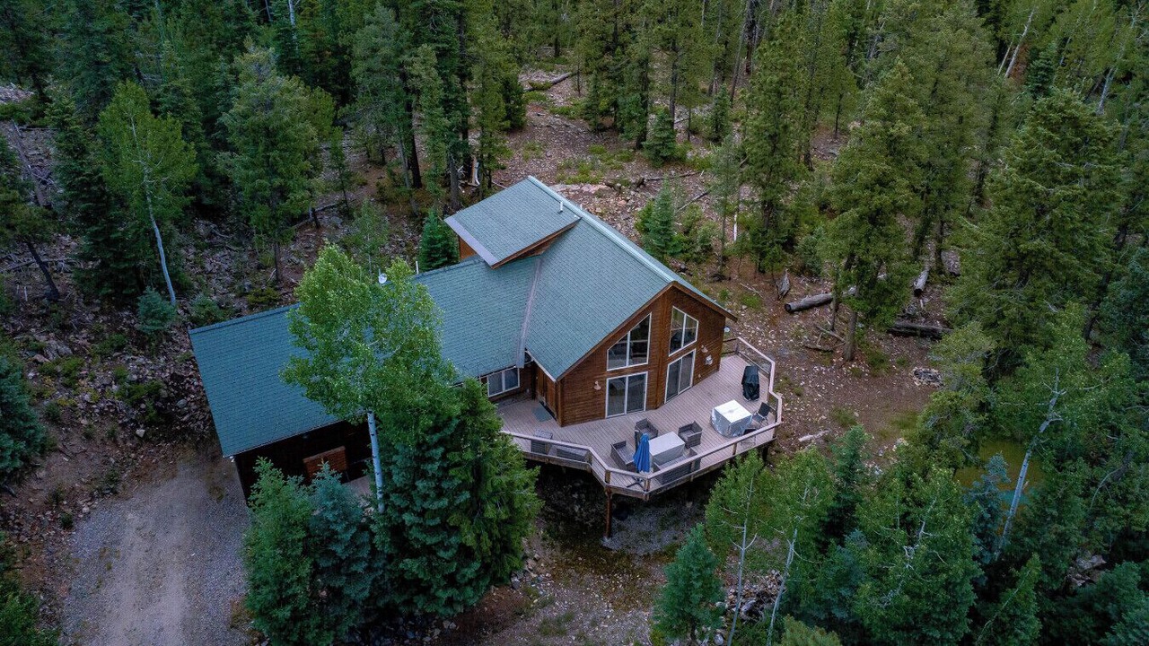 Photo of Outdoor in Columbine Lake