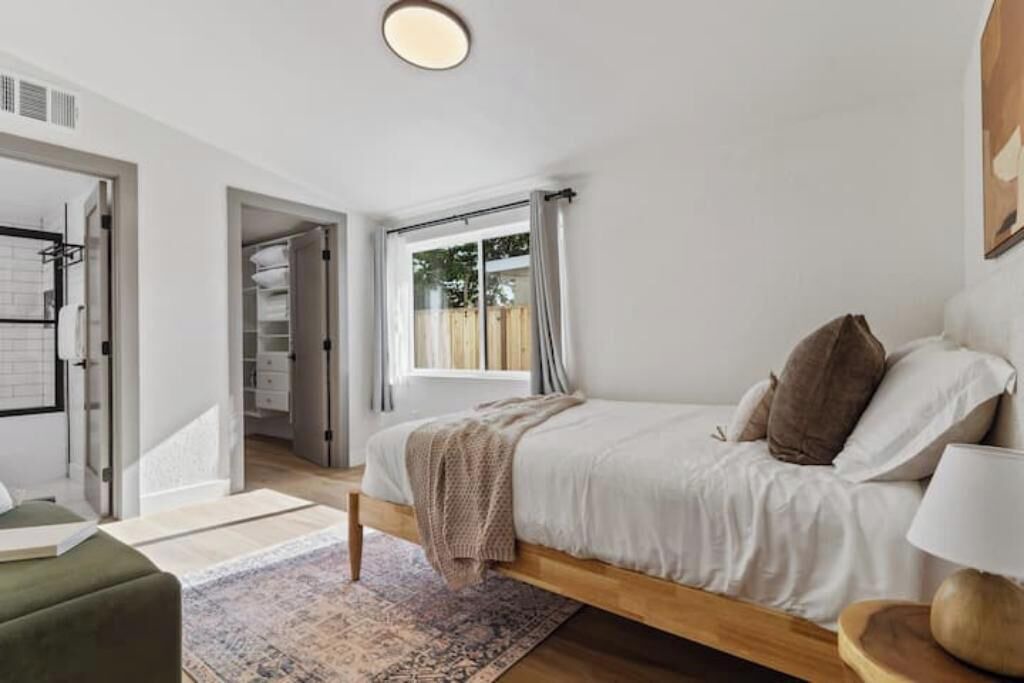 Photo of Bedroom in Sunnyvale