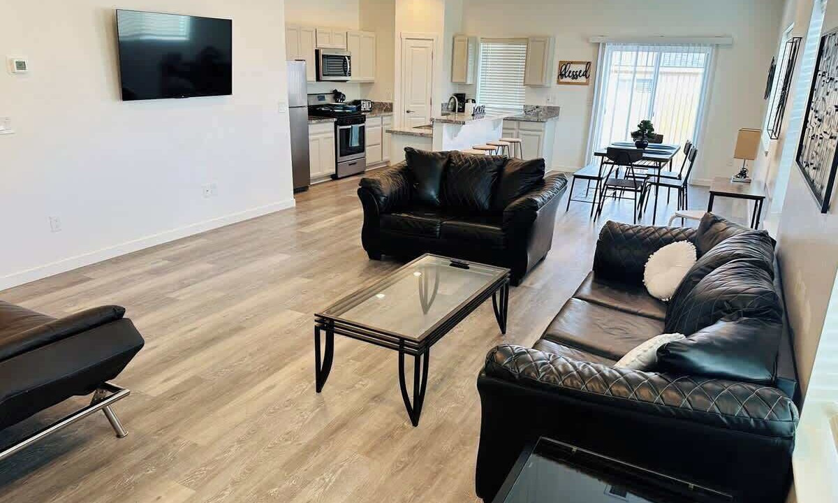 Photo of Livingroom in Fernley