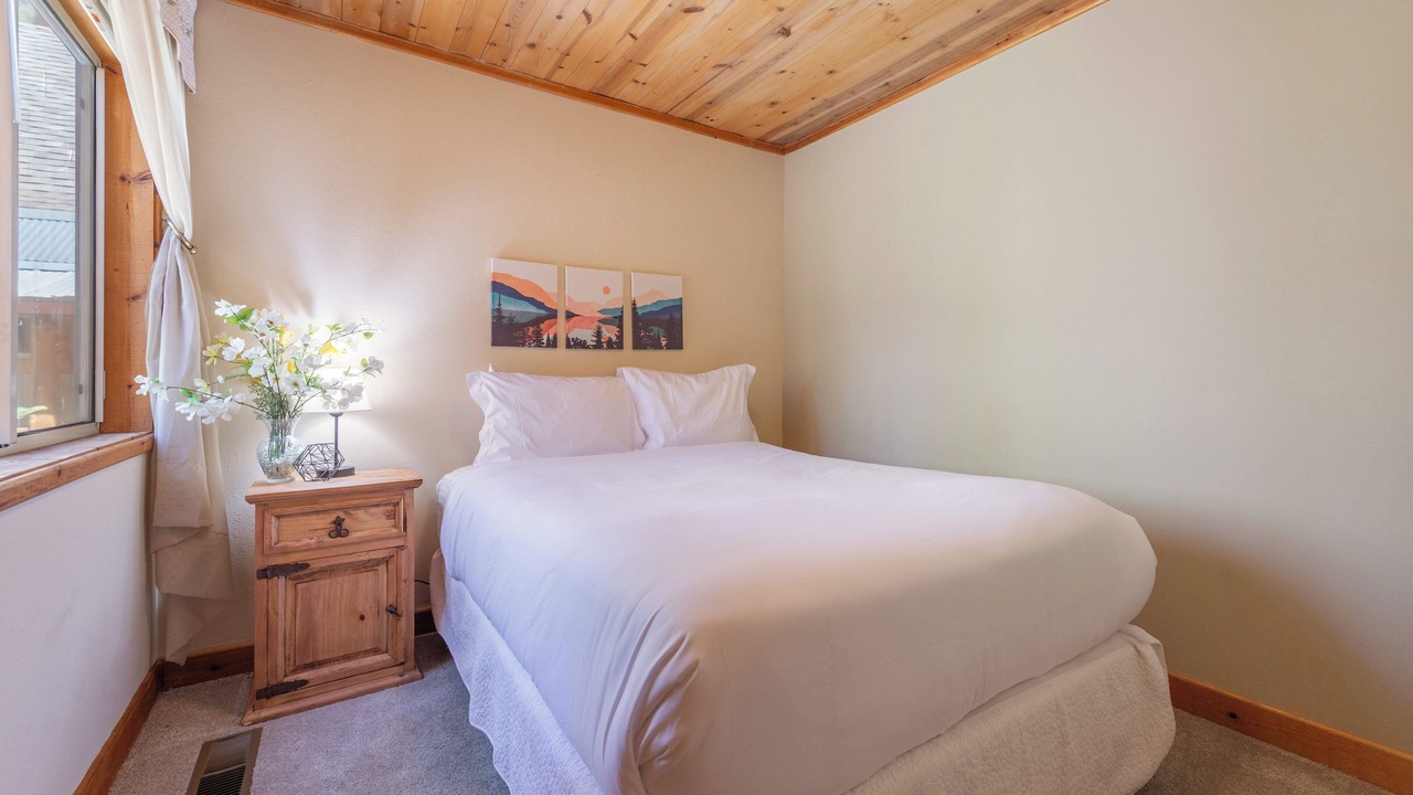 Photo of Bedroom in Truckee