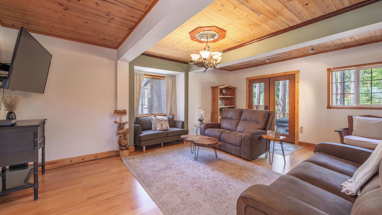 Photo of Livingroom in Truckee