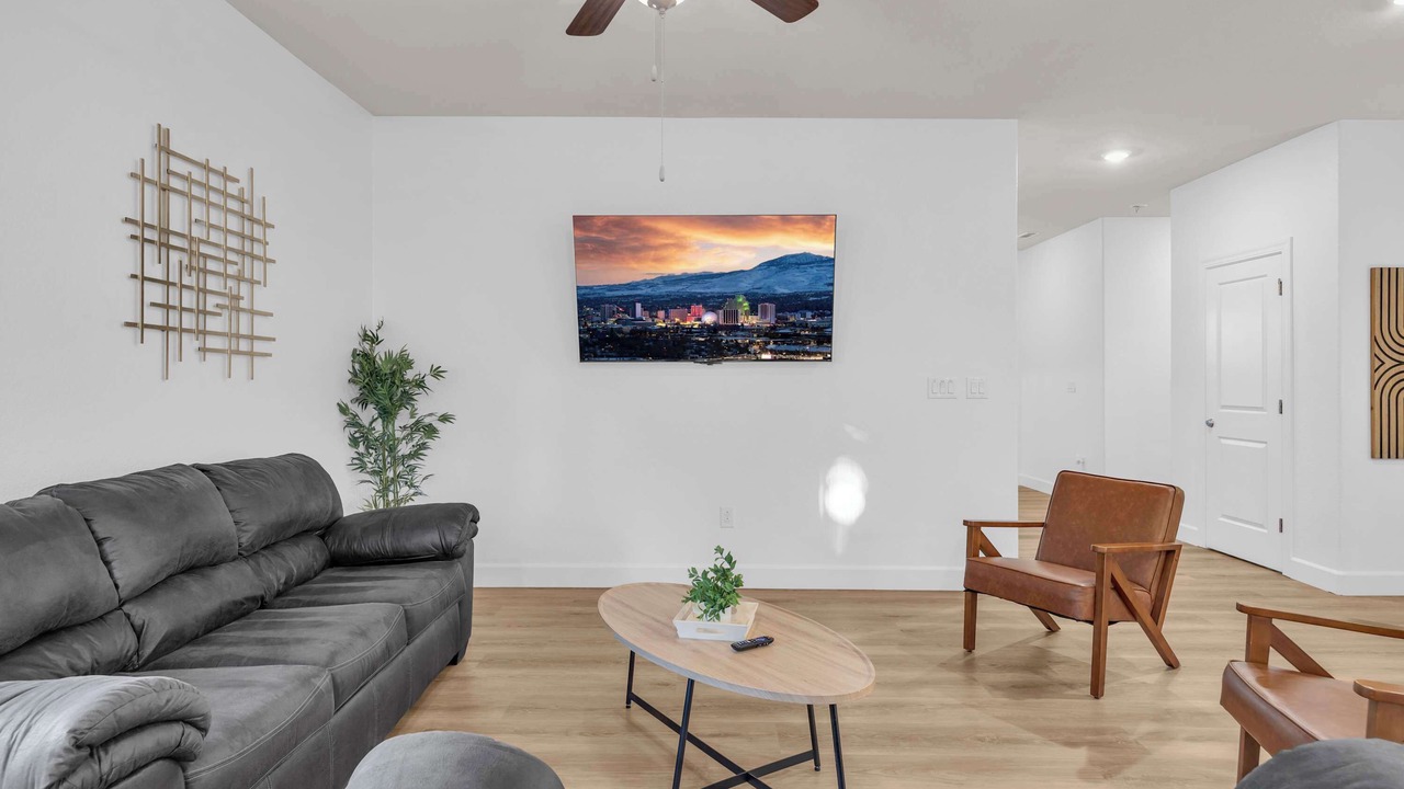 Photo of Livingroom in Fernley