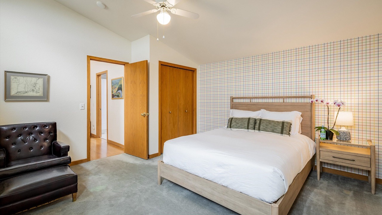 Photo of Bedroom in Wonderland Lake