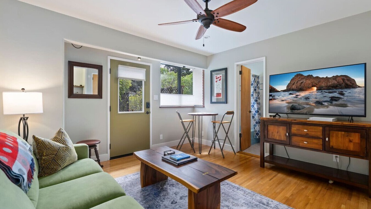 Photo of Livingroom in San Luis Obispo