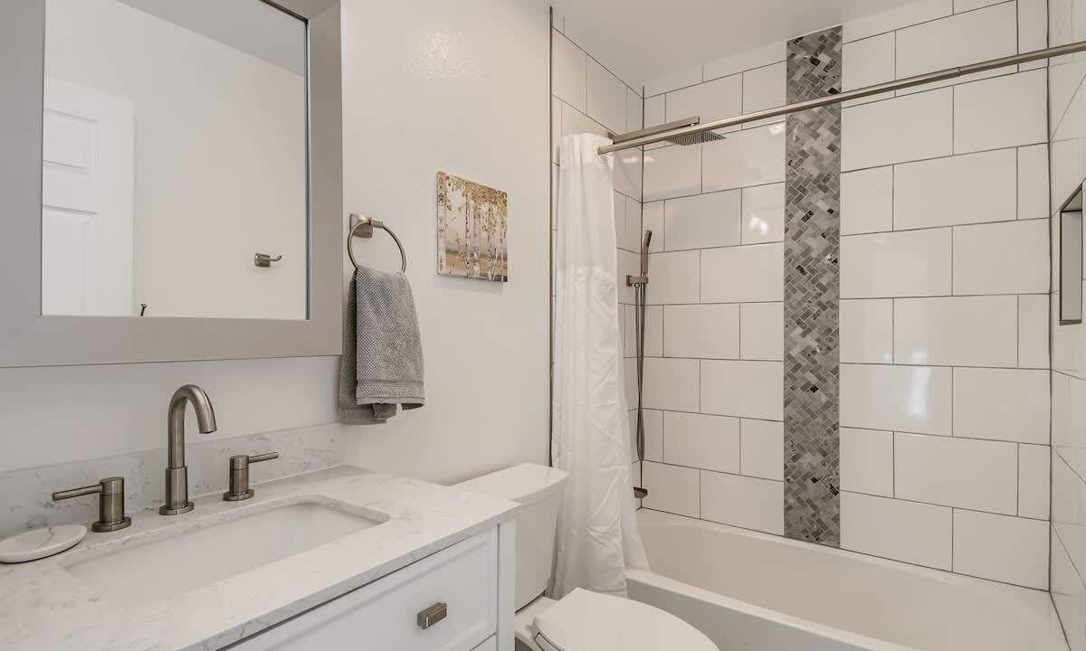 Photo of Bathroom in Thornton