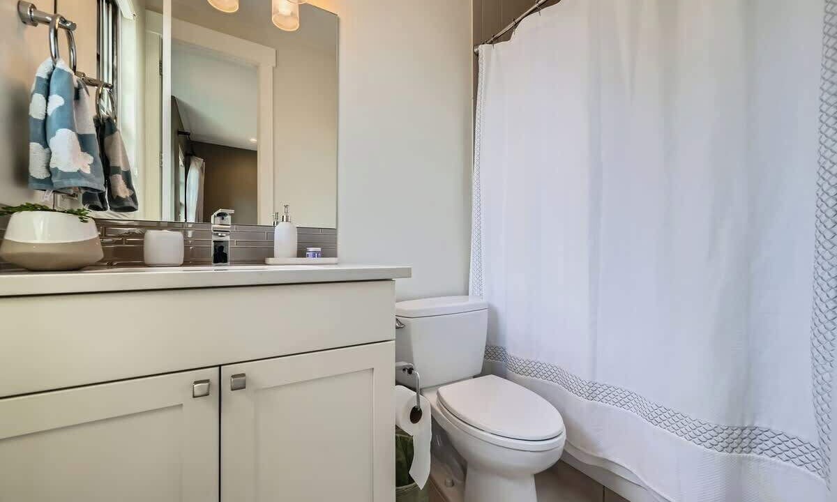 Photo of Bathroom in Old North Boulder