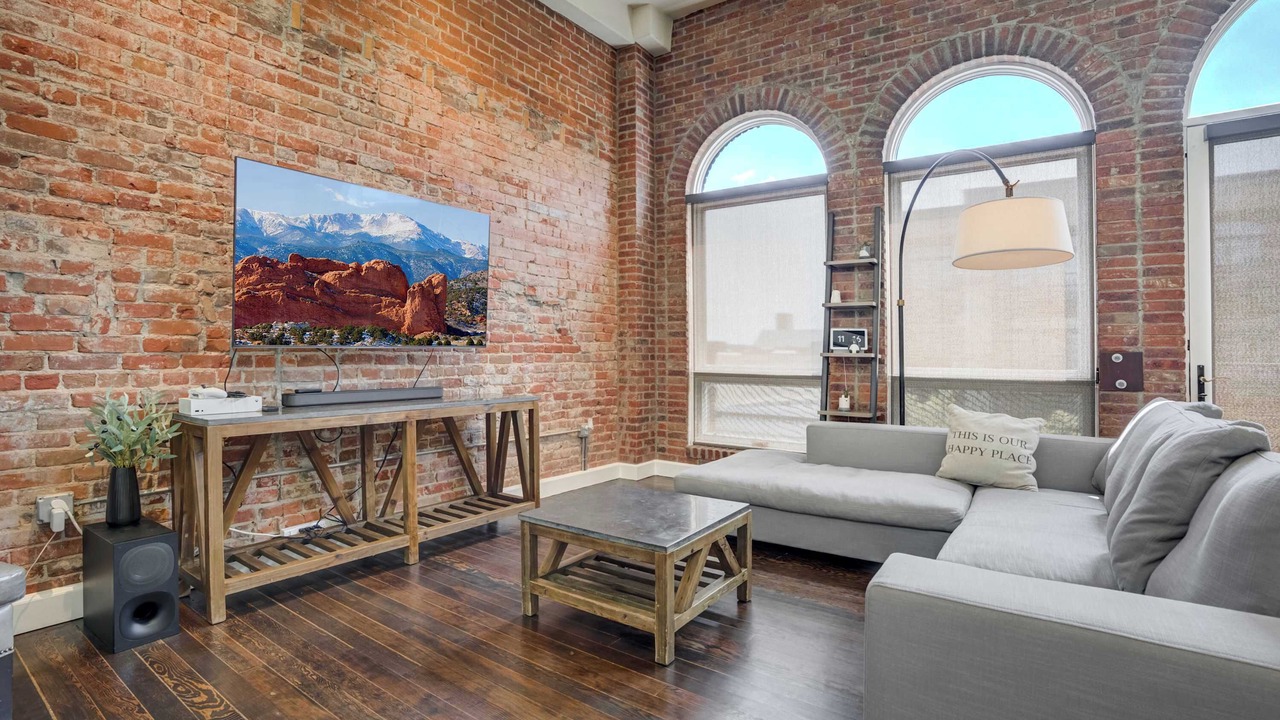 Photo of Livingroom in Downtown Colorado Springs