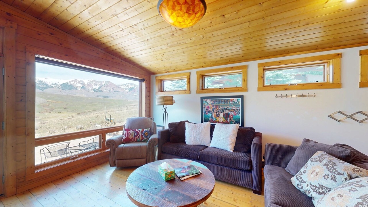 Photo of Livingroom in Mount Crested Butte