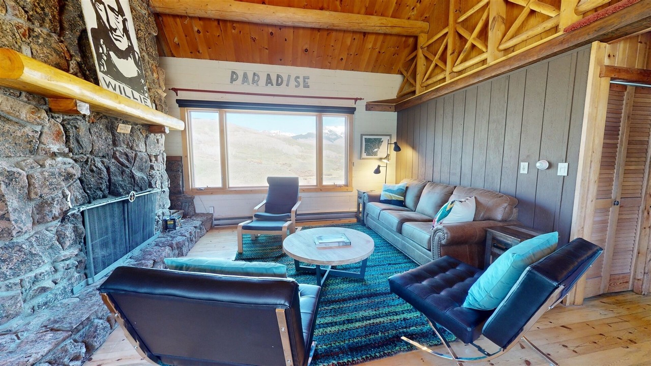 Photo of Livingroom in Mount Crested Butte
