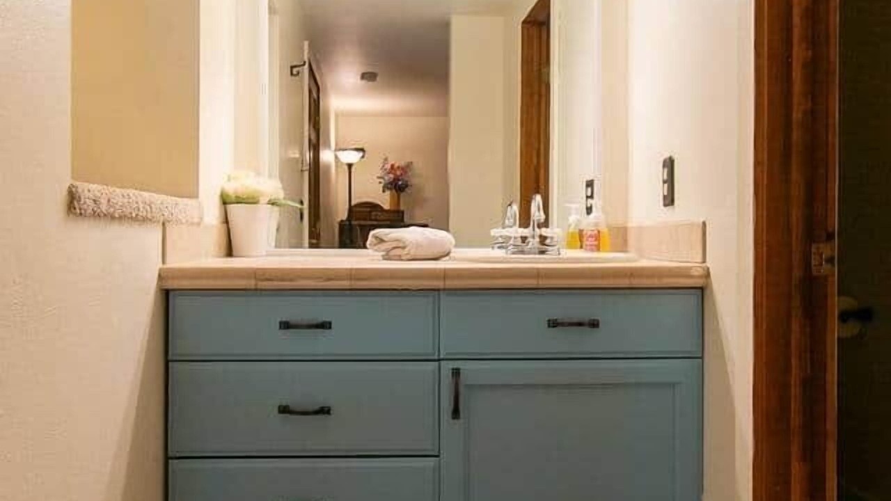 Photo of Bathroom in Villa Grove