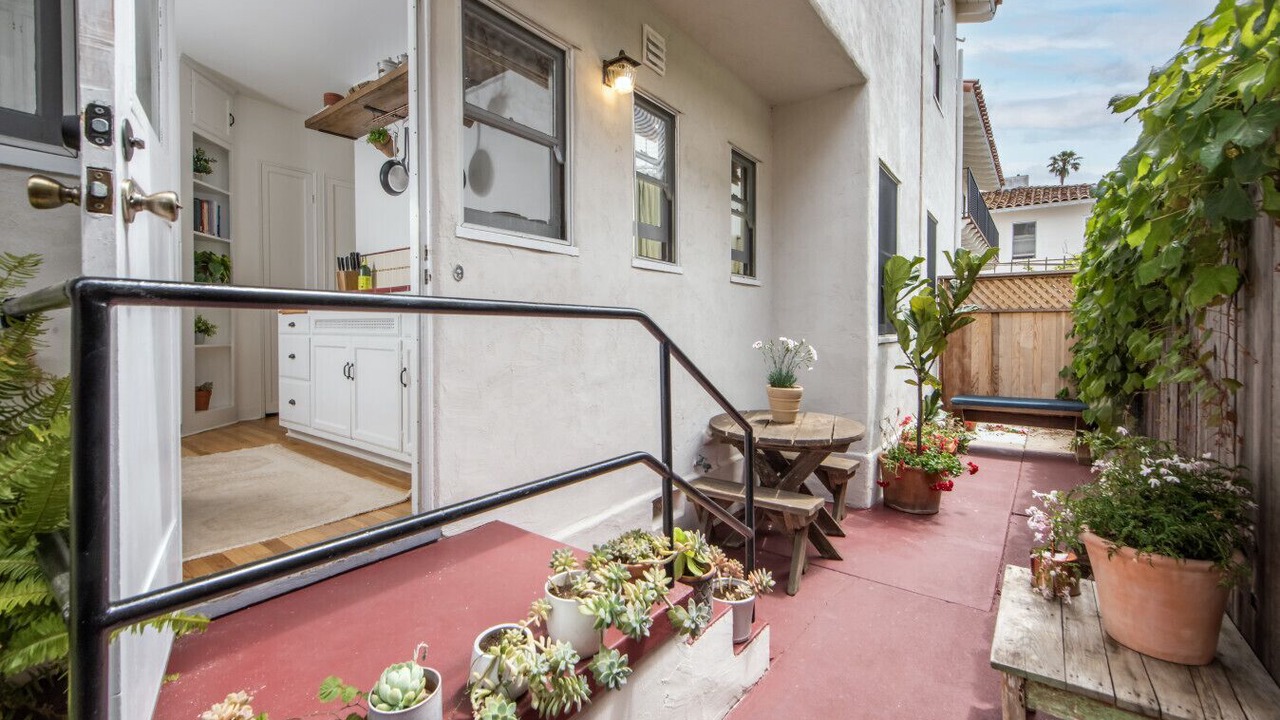 Photo of Outdoor in West Beach