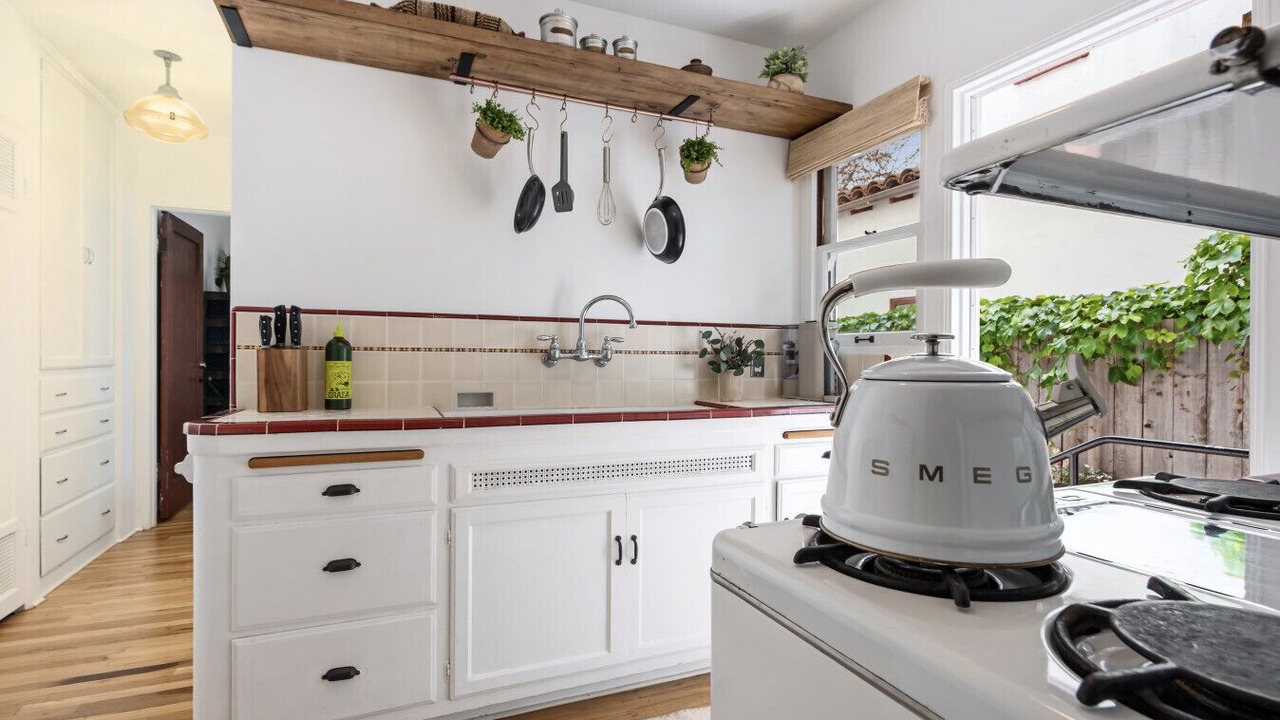 Photo of Kitchen in West Beach