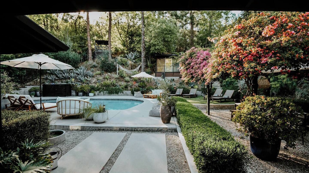 Photo of Outdoor in Encino