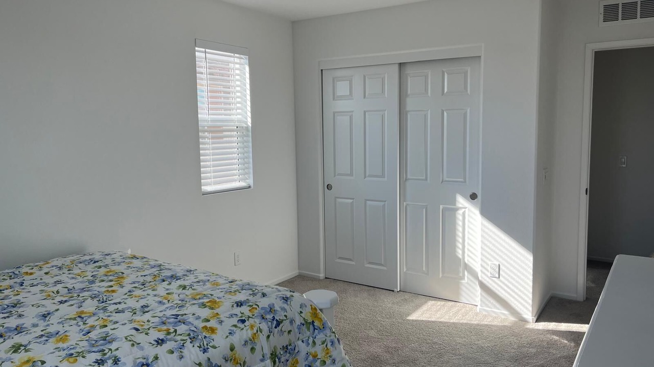 Photo of Bedroom in Victorville