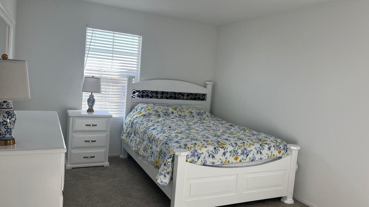 Photo of Bedroom in Victorville