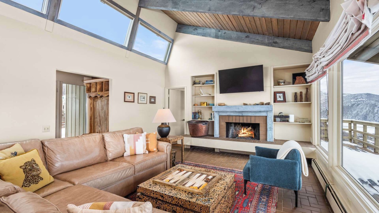 Photo of Livingroom in Snowmass Village