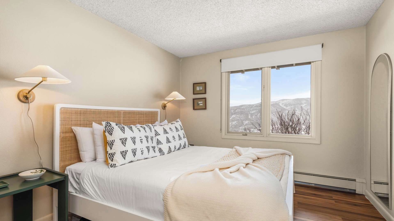 Photo of Bedroom in Snowmass Village