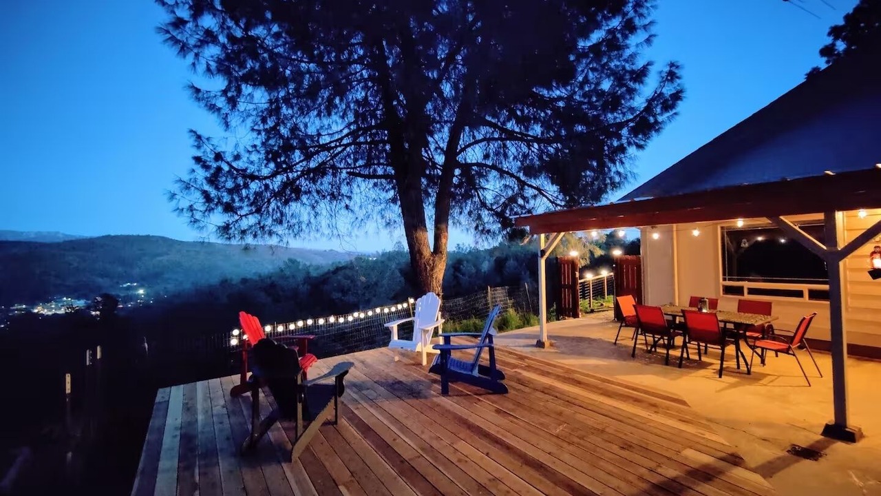 Photo of Others in Mariposa