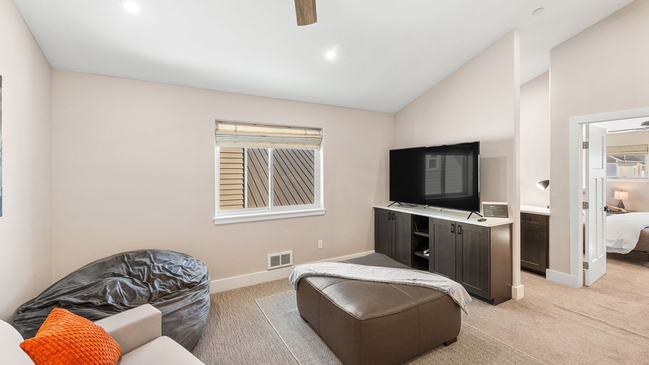 Photo of Bedroom in Gunnison