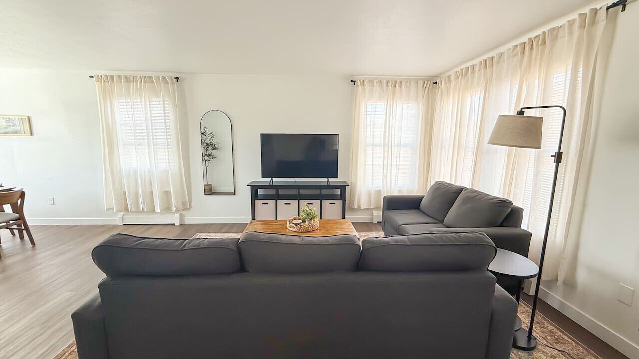 Photo of Livingroom in Sheridan