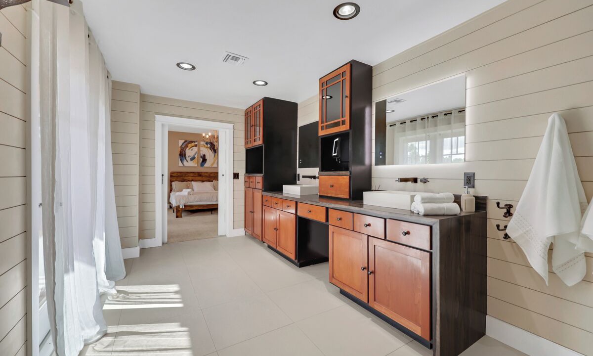Photo of Bedroom in Spring Valley