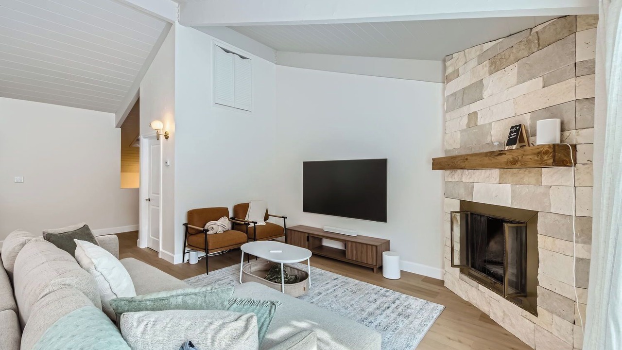 Photo of Livingroom in Eagle-Vail