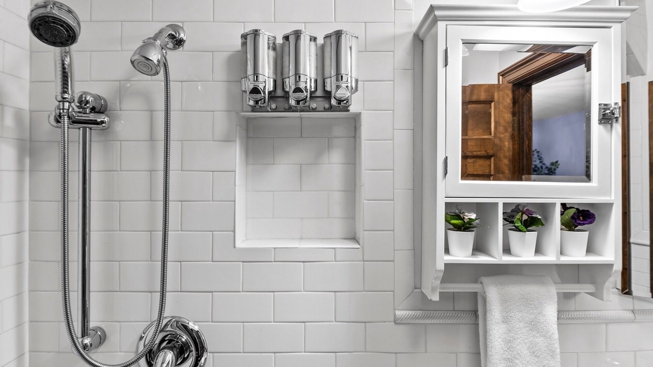 Photo of Bathroom in Capitol Hill