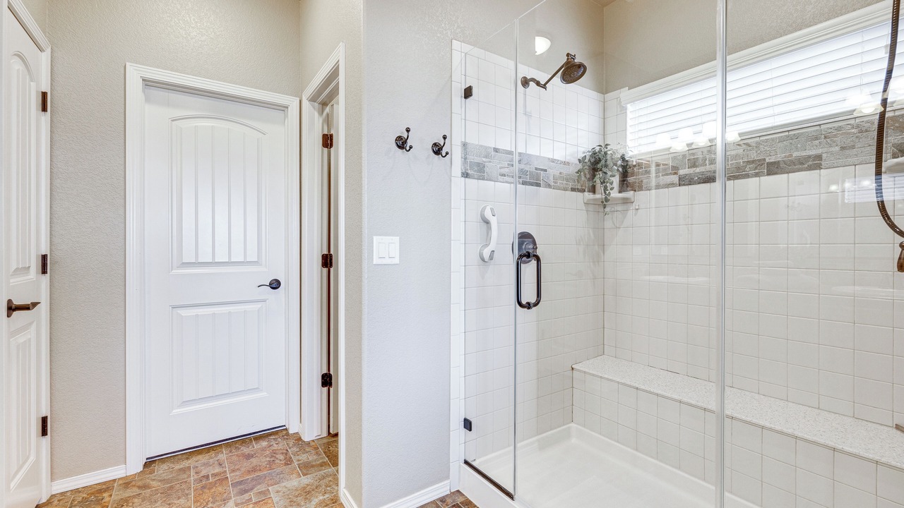 Photo of Bathroom in Flying Horse