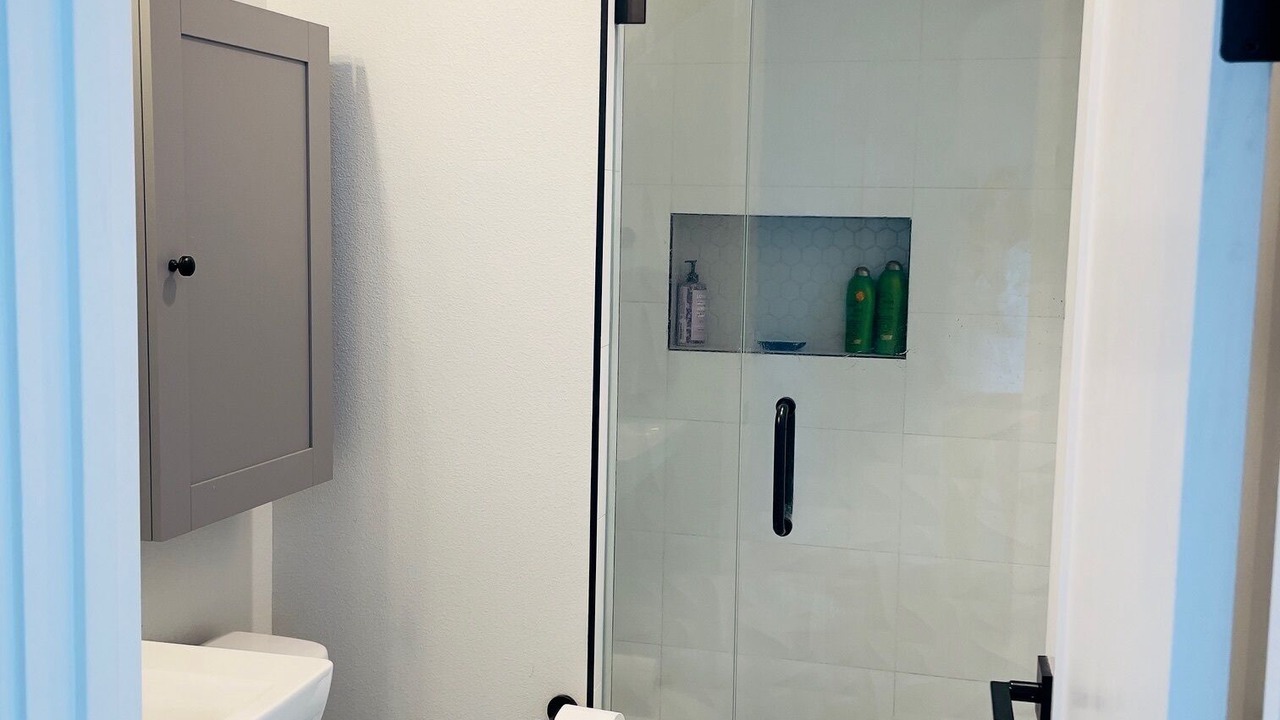Photo of Bathroom in Lincoln Park