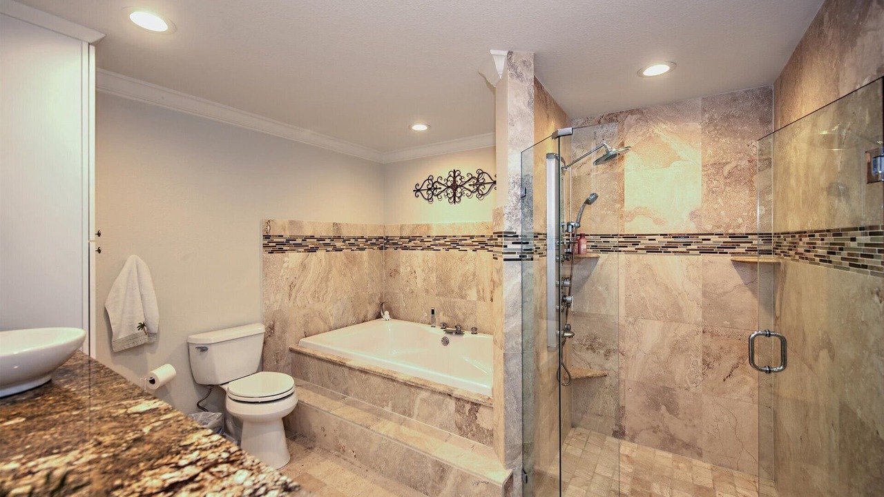 Photo of Bathroom in Lochmoor Waterway Estates