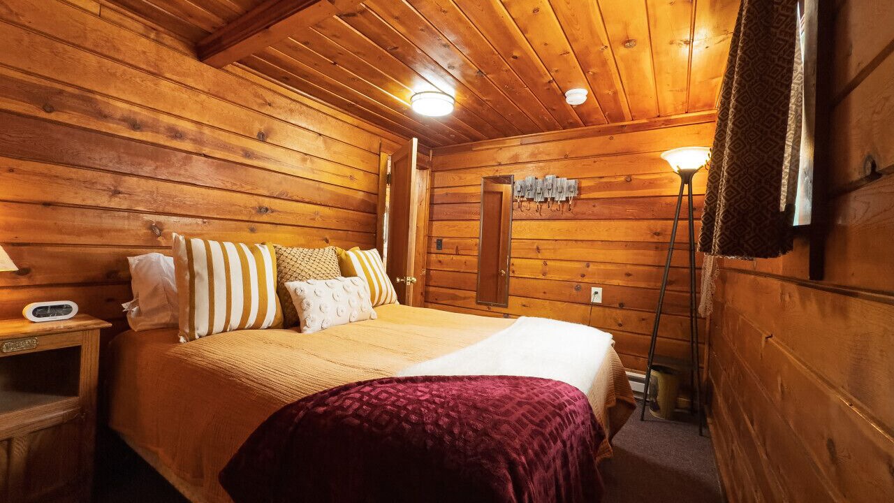 Photo of Bedroom in Grand Lake