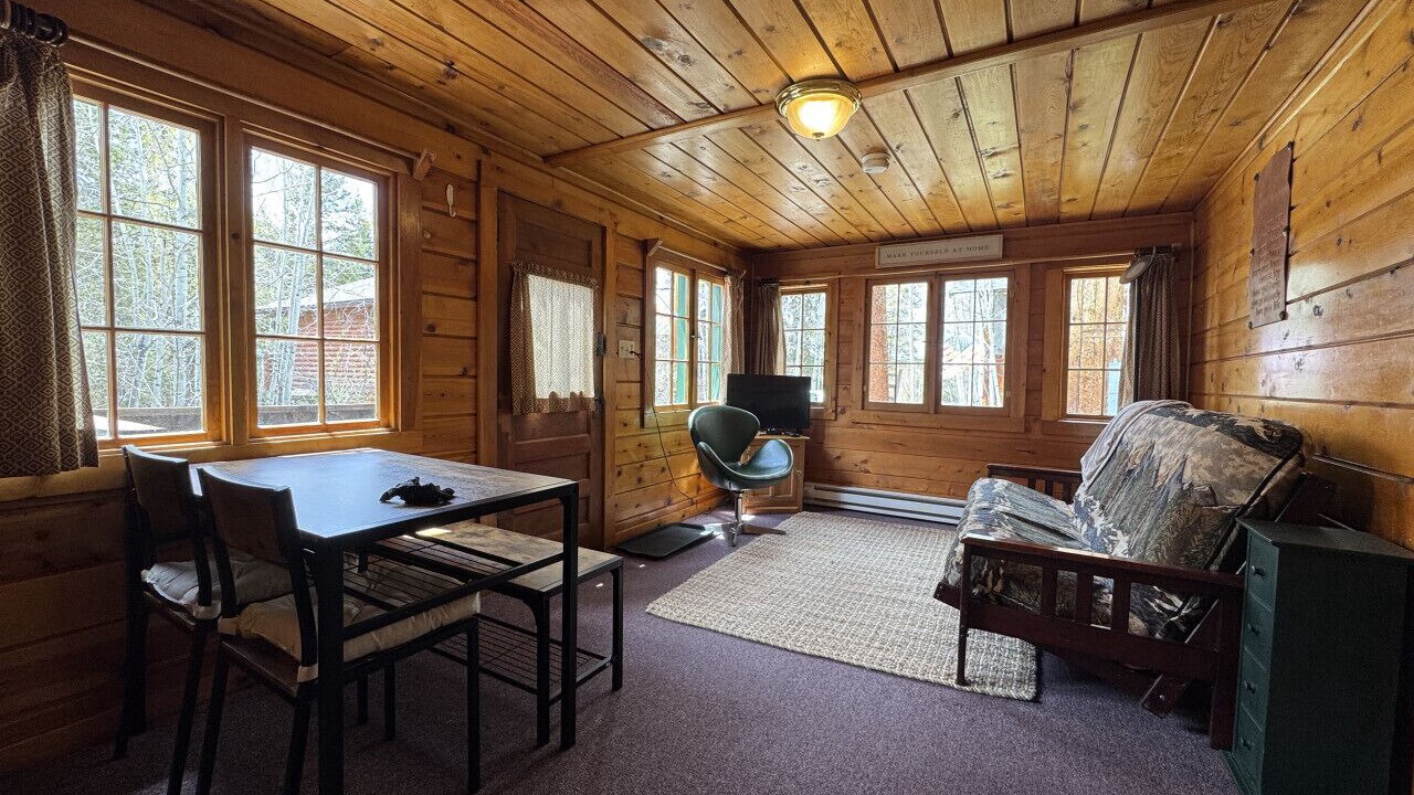 Photo of Livingroom in Grand Lake