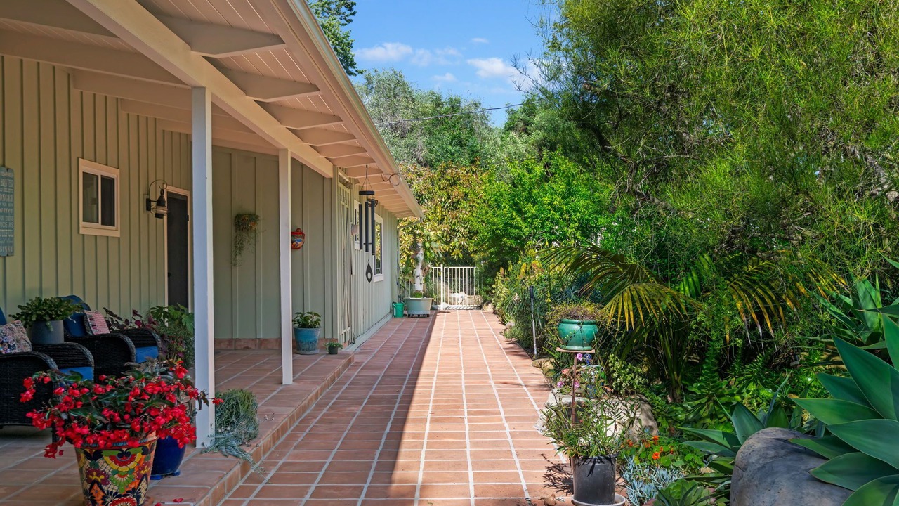 Photo of Patio Balcony in Carpinteria