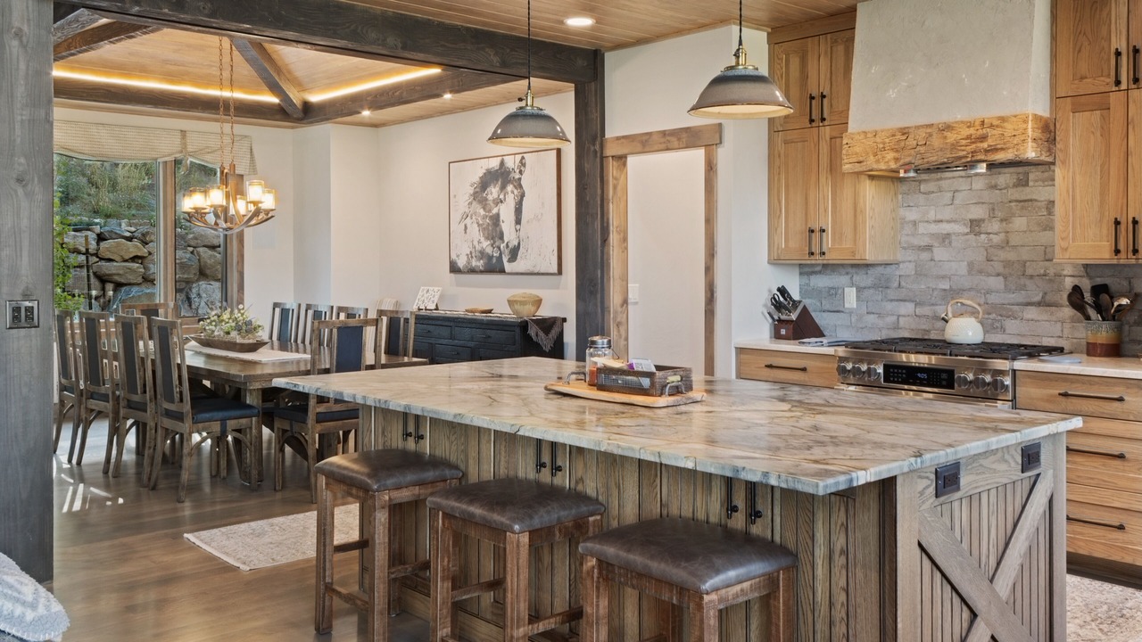 Photo of Kitchen in Windcliff Estates