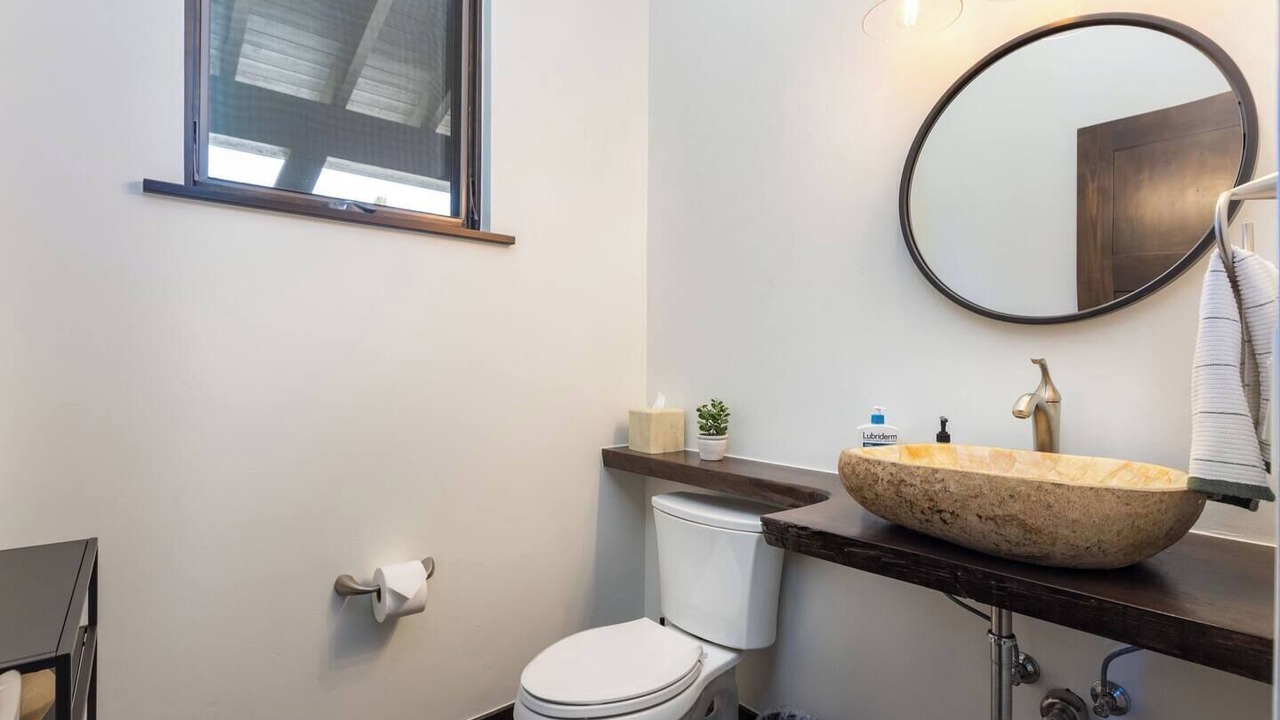 Photo of Bathroom in Warrior's Mark