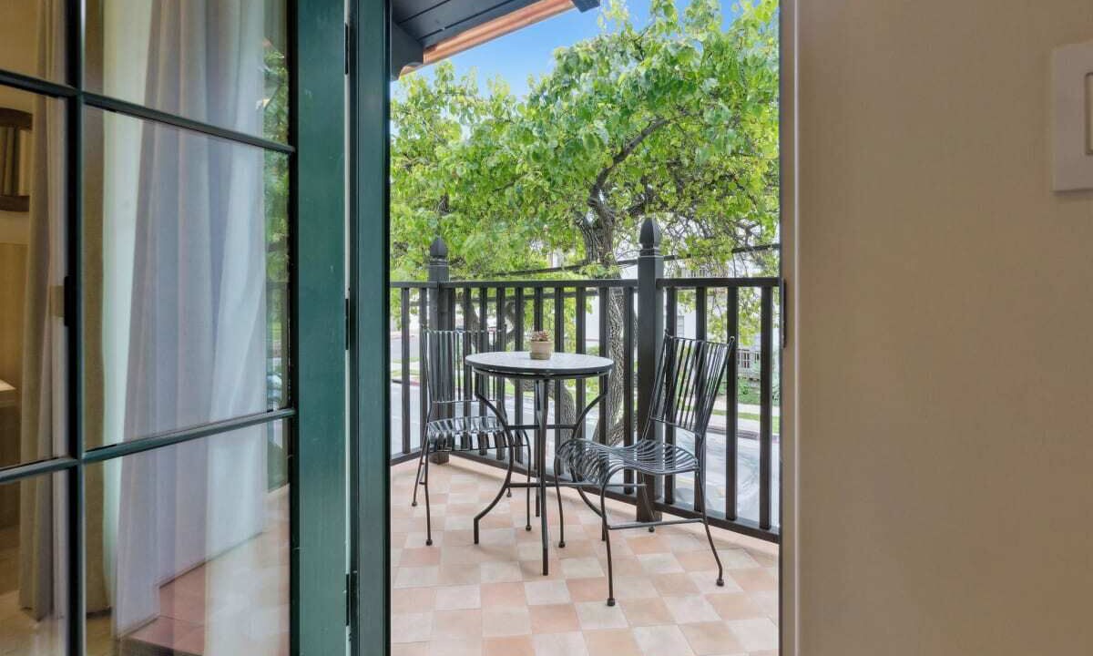 Photo of Patio Balcony in Laguna