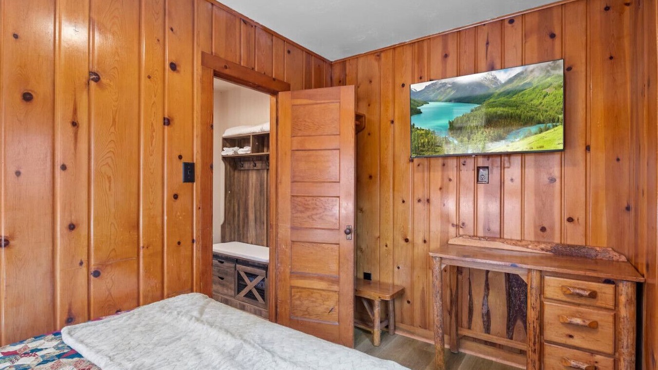 Photo of Bedroom in Colorado Springs