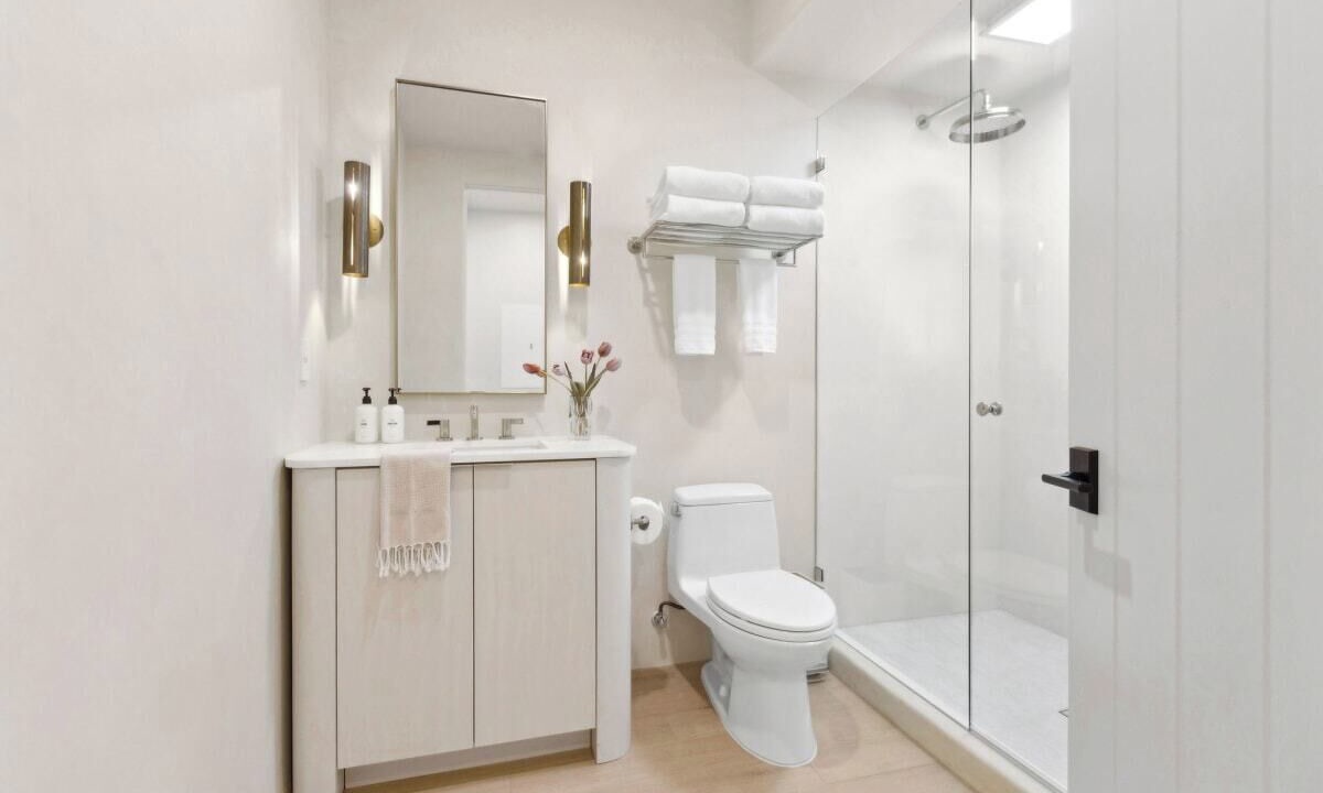 Photo of Bathroom in Laguna