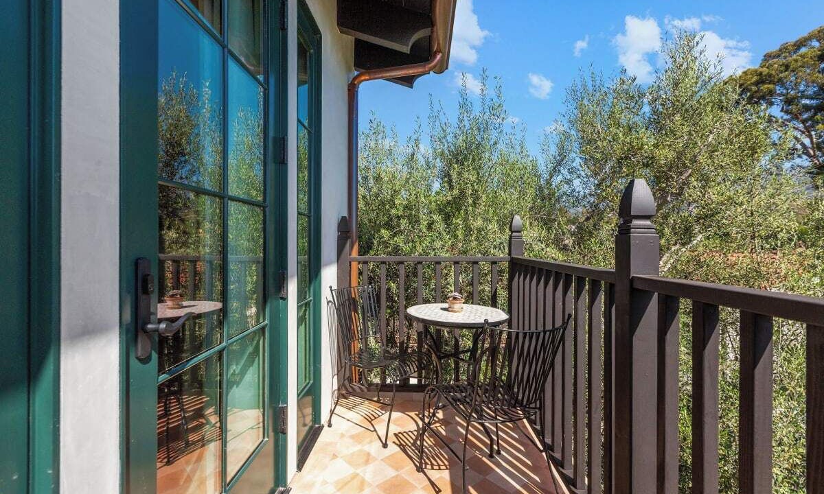 Photo of Patio Balcony in Laguna