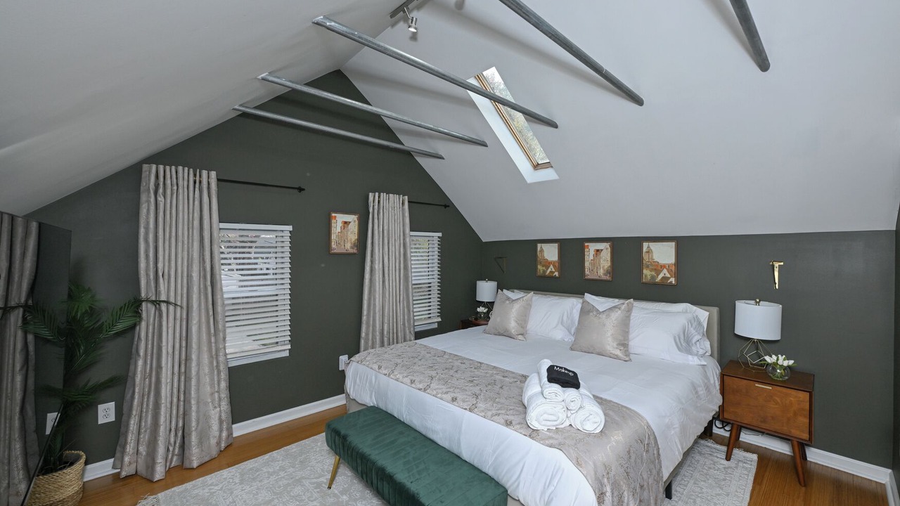 Photo of Bedroom in Ohio City
