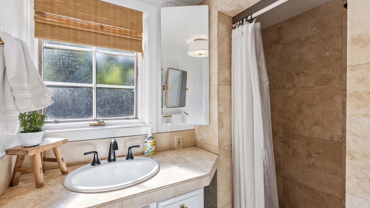 Photo of Bathroom in Kenwood