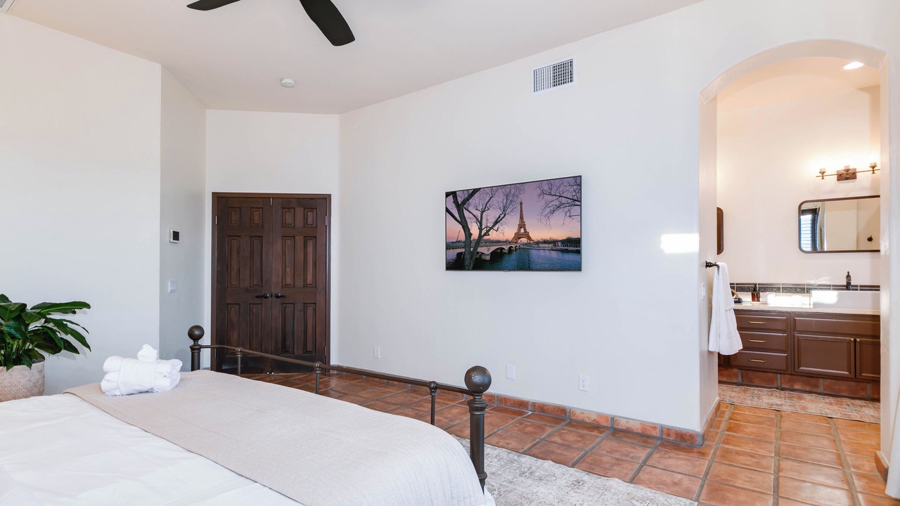 Photo of Bedroom in Murrieta