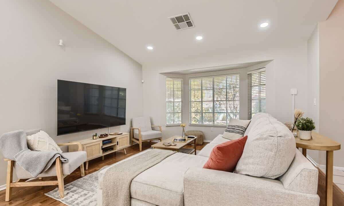 Photo of Livingroom in Canyon Gate