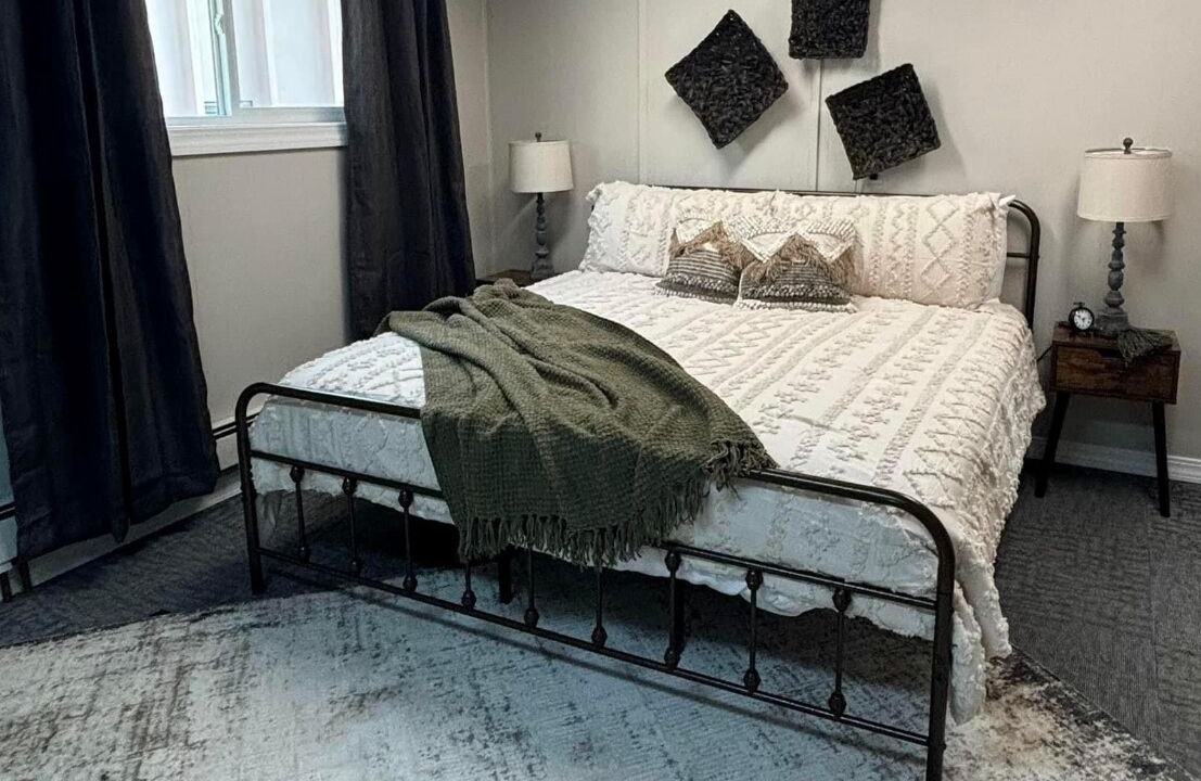 Photo of Bedroom in Delta