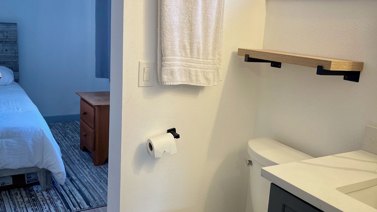 Photo of Bathroom in Basalt