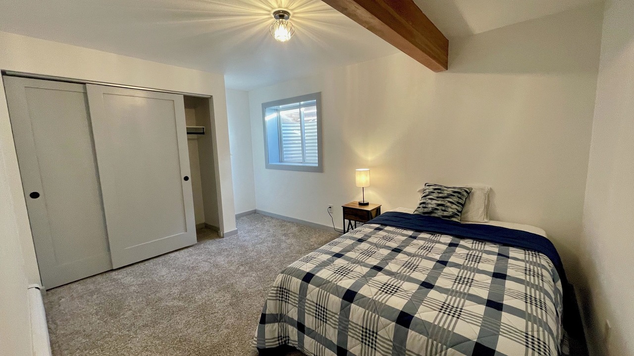 Photo of Bedroom in Basalt