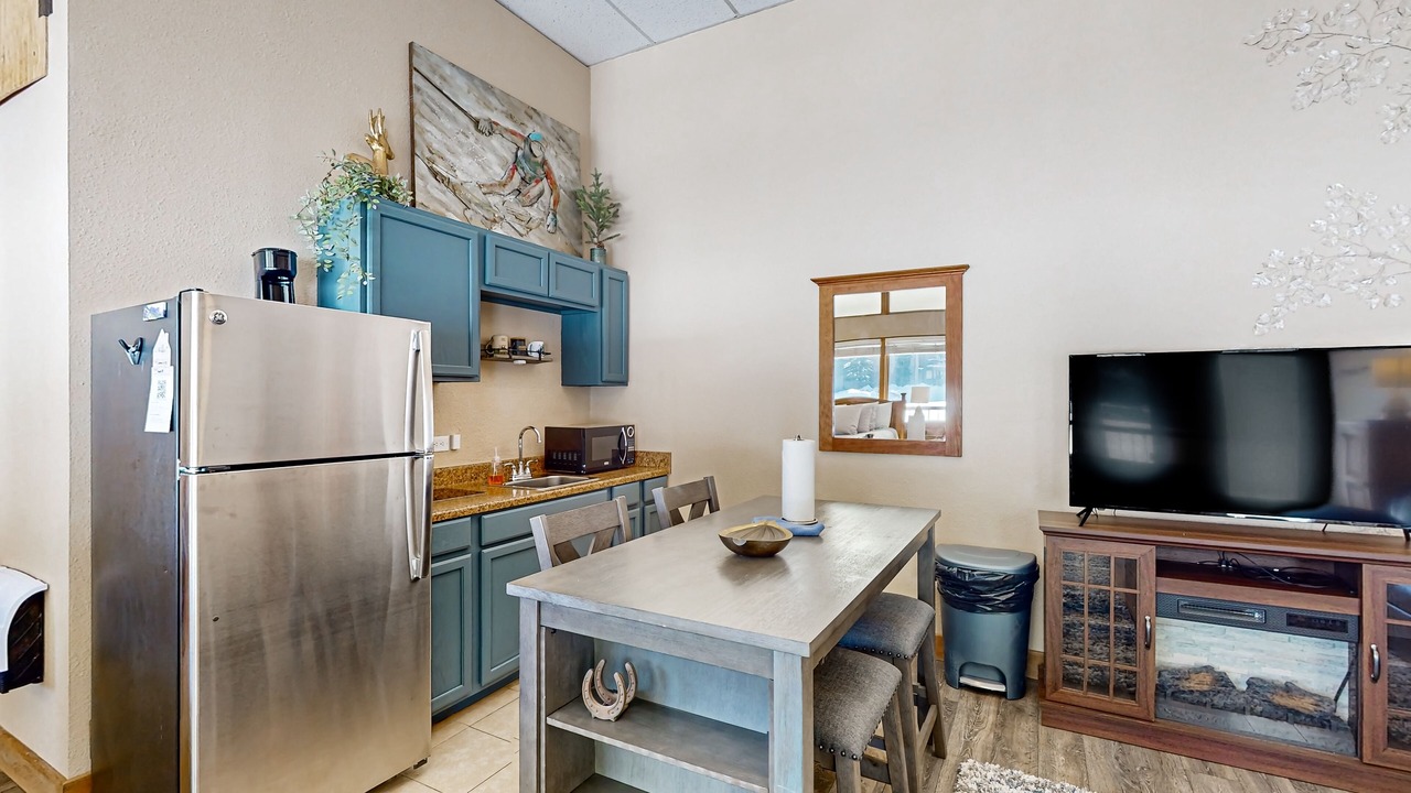 Photo of Kitchen in Lakeside Village