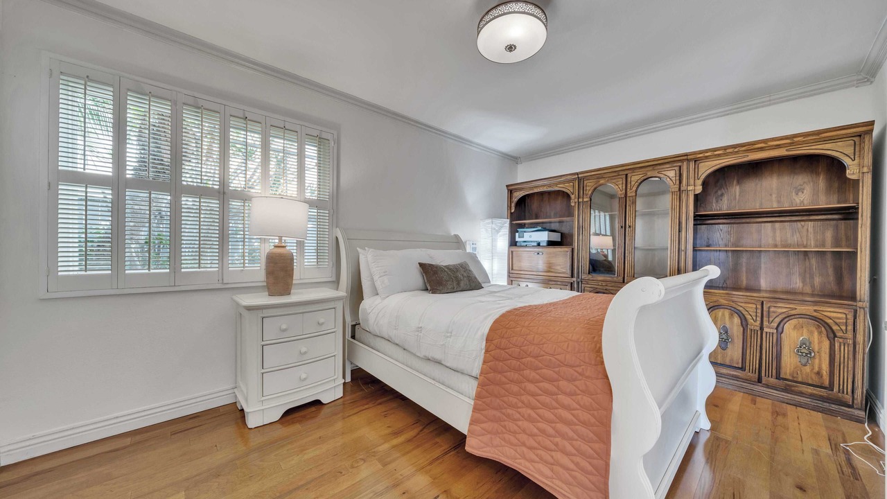 Photo of Bedroom in Laguna Niguel