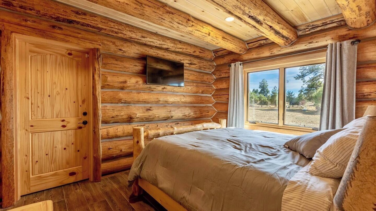 Photo of Bedroom in Pagosa Springs